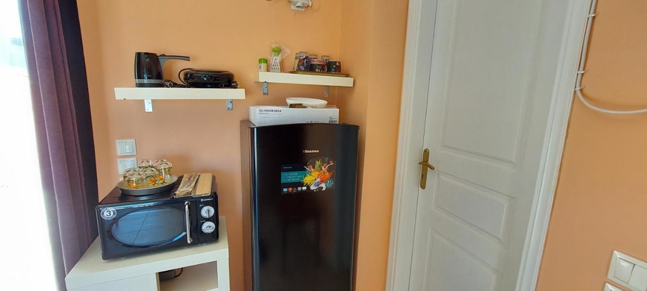 Anastacias Apartment アルテミダ エクステリア 写真