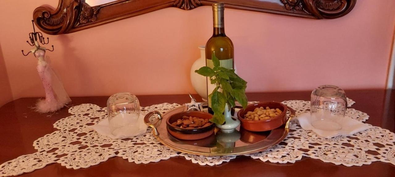 Anastacias Apartment アルテミダ エクステリア 写真